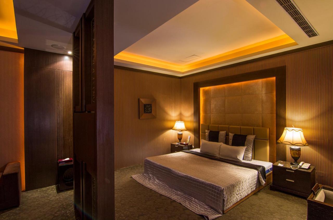 Gold Sand Motel Shulin Exterior foto